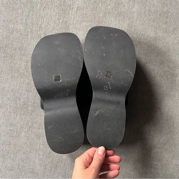 Steve Madden Slink Platform Sandals Black 10 - Picture 5 of 5